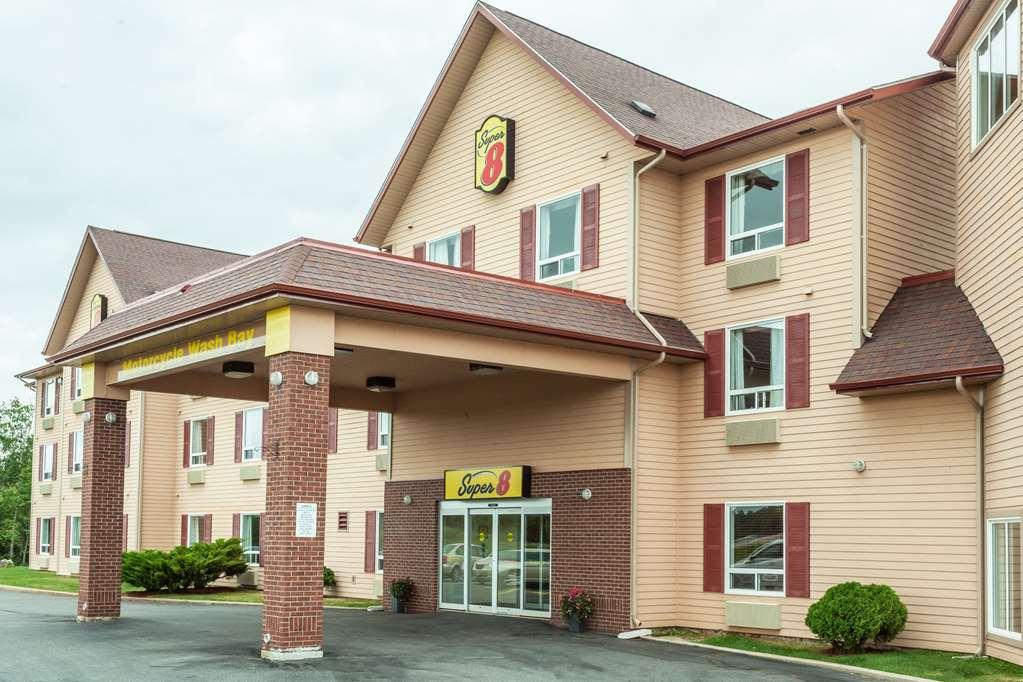 Super 8 By Wyndham Ns 3*