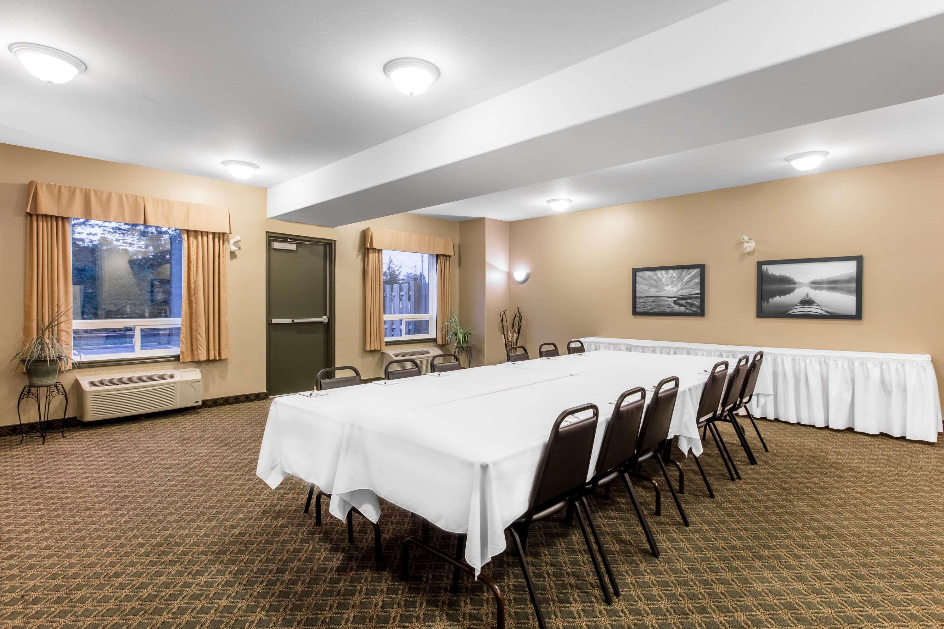 Super 8 By Wyndham Ns Amherst