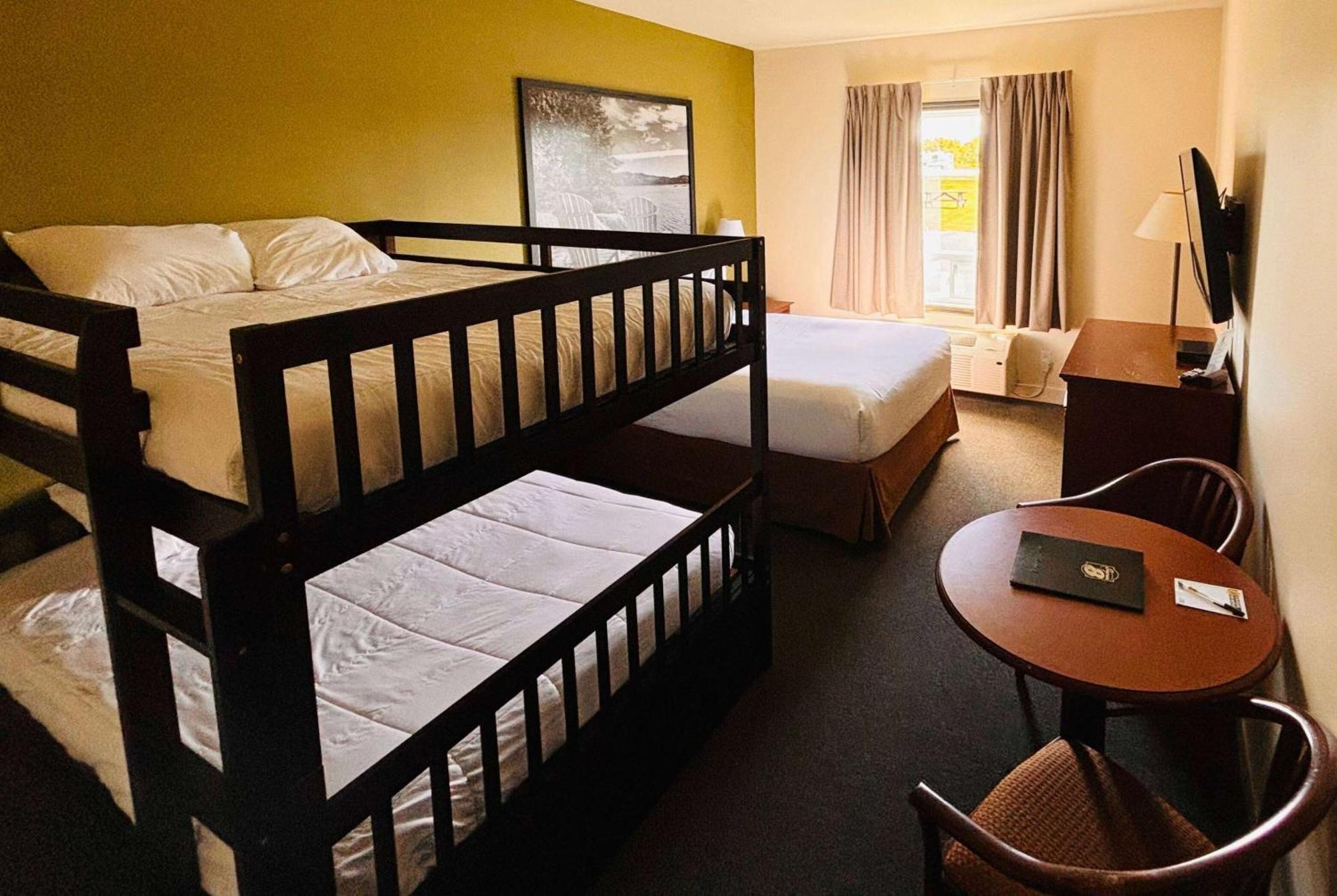 Super 8 By Wyndham Ns Hotel Amherst